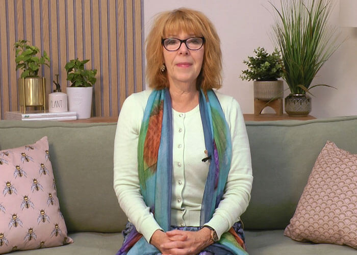 Perimenopause sleep problems: Struggling to fall asleep 