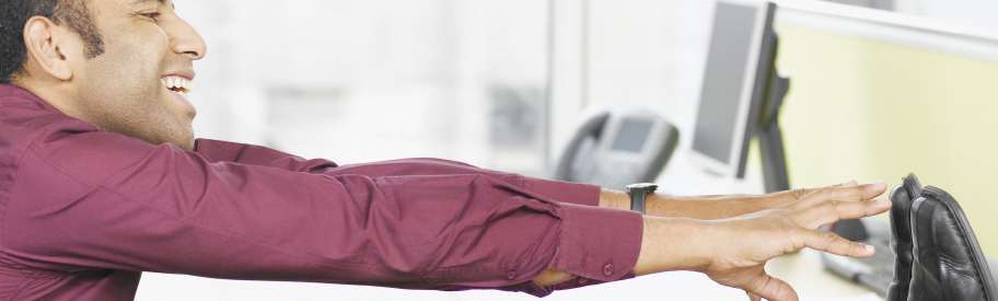 8 Simple Leg Exercises You Can Do At Your Desk