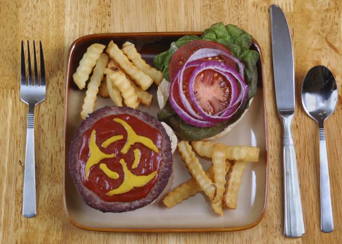 10 tips to help you avoid food poisoning this summer