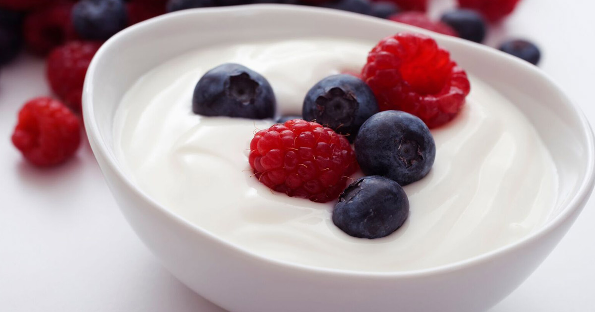 Yoghurt nutritional info, health benefits, recipes & more