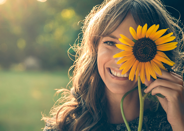 How does hyaluronic acid help your eyes?