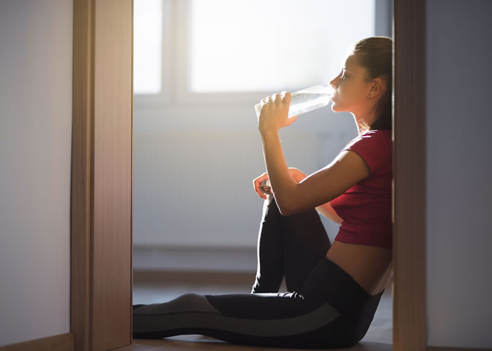 Water intake and UTIs - how much do you need?
