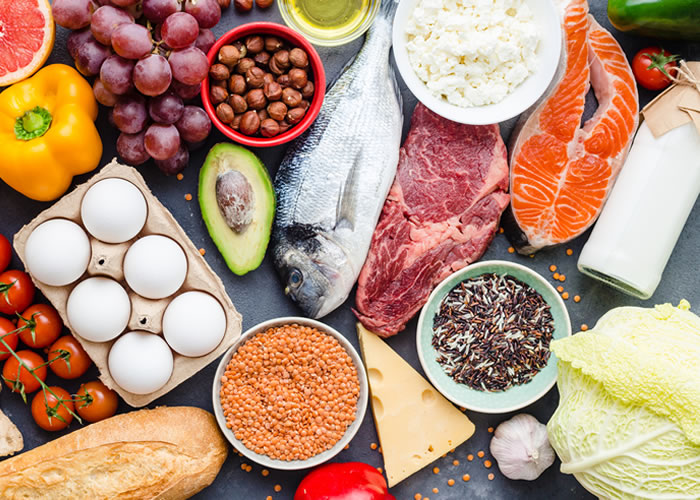 Low carb or low fat diets, which is best?