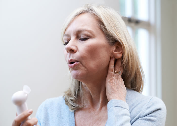 Cystitis and hot flushes – is there a link?