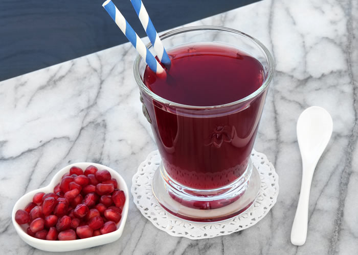 How to beat bloating with Molkosan Fruit