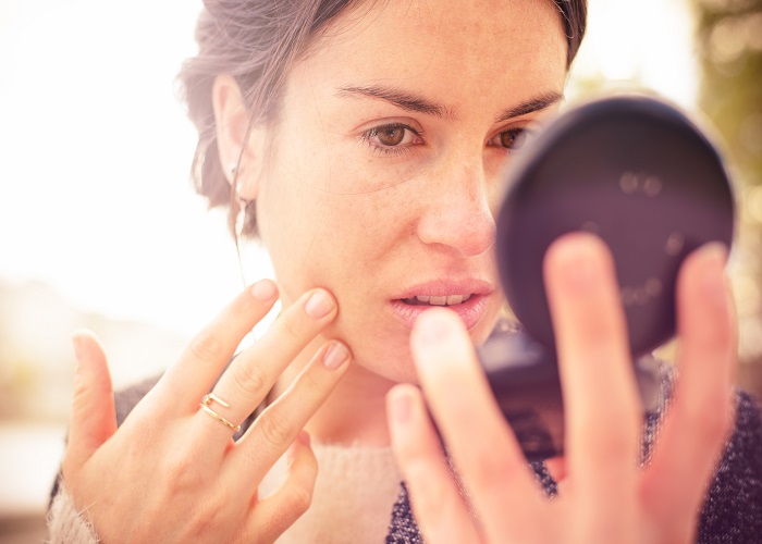 At what age does skin start to thin?