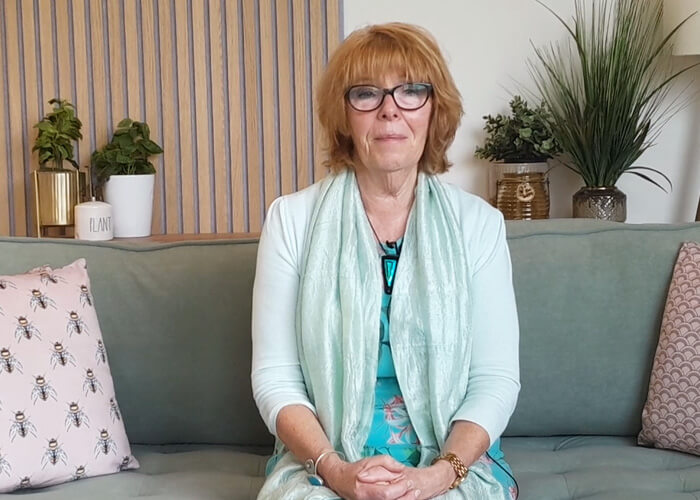 B12 deficiency in perimenopause and menopause: Signs and symptoms
