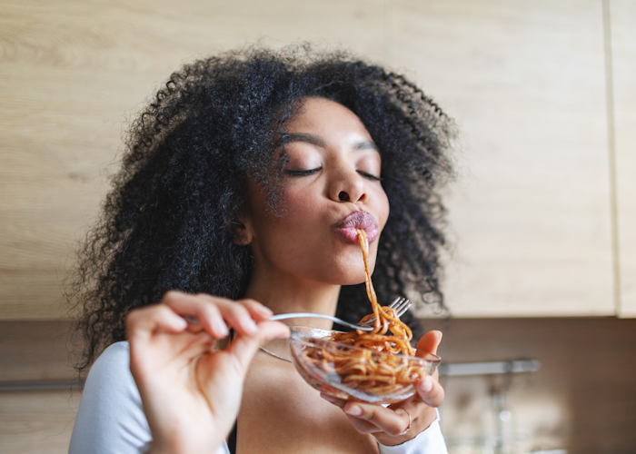 Nutrition myth debunking - Eating MORE will make you gain WEIGHT?